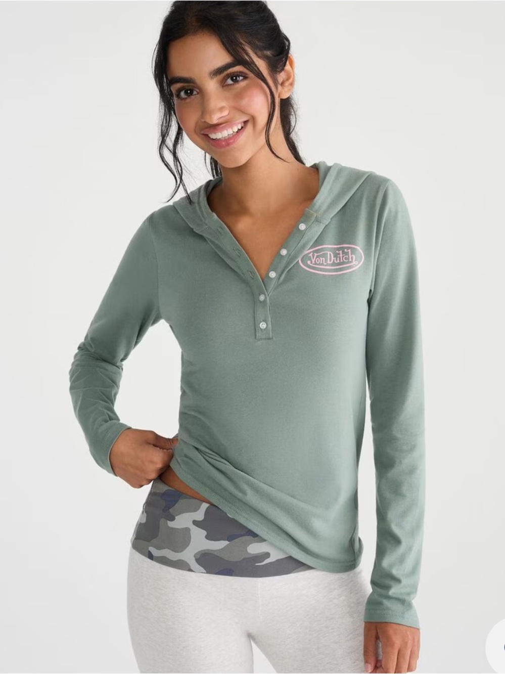 Von Dutch Hooded Graphic Henley *Aero Exclusive AÉROPOSTALE- VON DUTCH